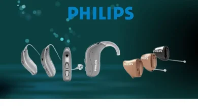 Appareils auditifs Philips sur fond bleu